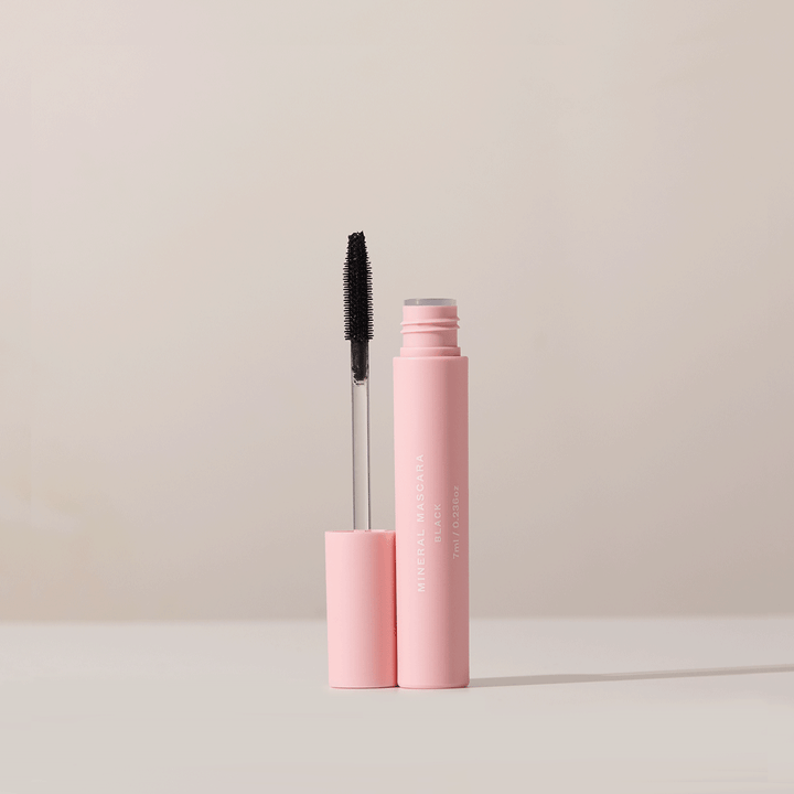 Volume + Peptide Mineral Mascara